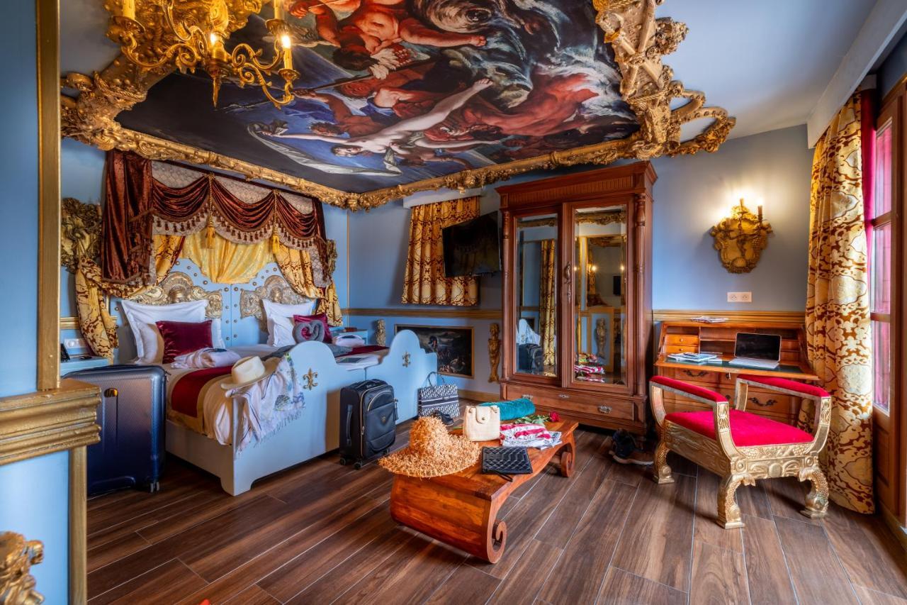 Hotel Pirates World แอกด์ ภายนอก รูปภาพ
