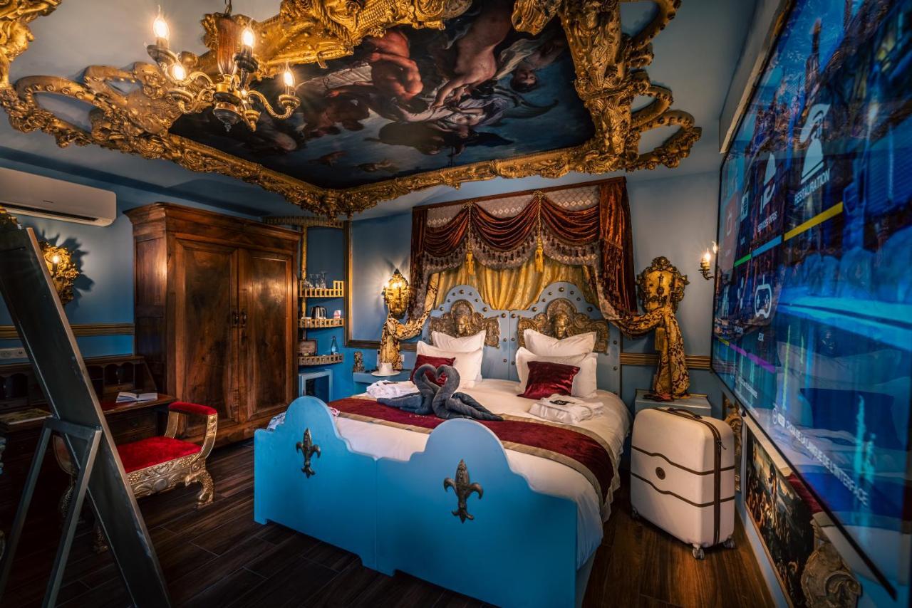 Hotel Pirates World แอกด์ ภายนอก รูปภาพ