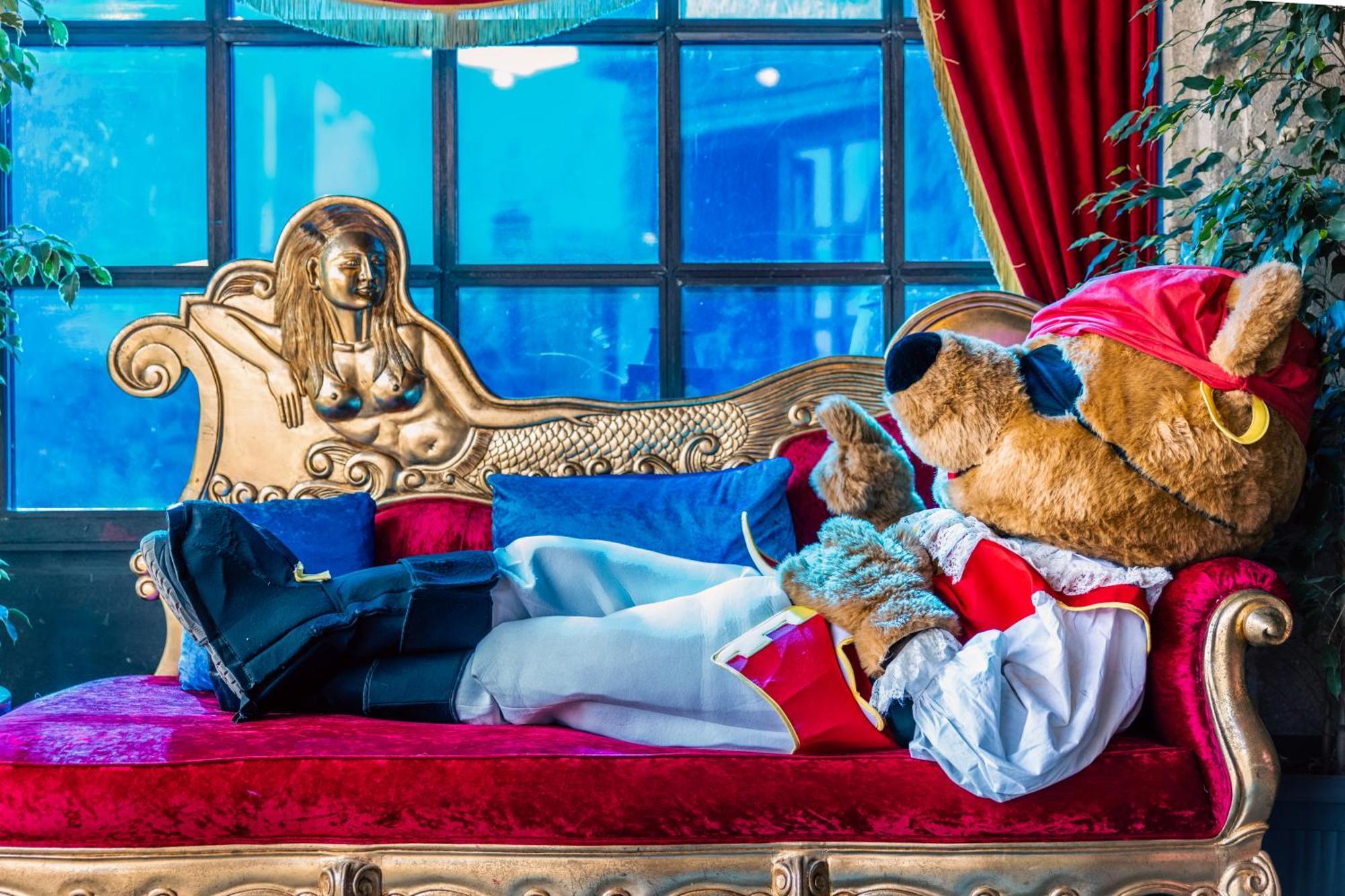 Hotel Pirates World แอกด์ ภายนอก รูปภาพ
